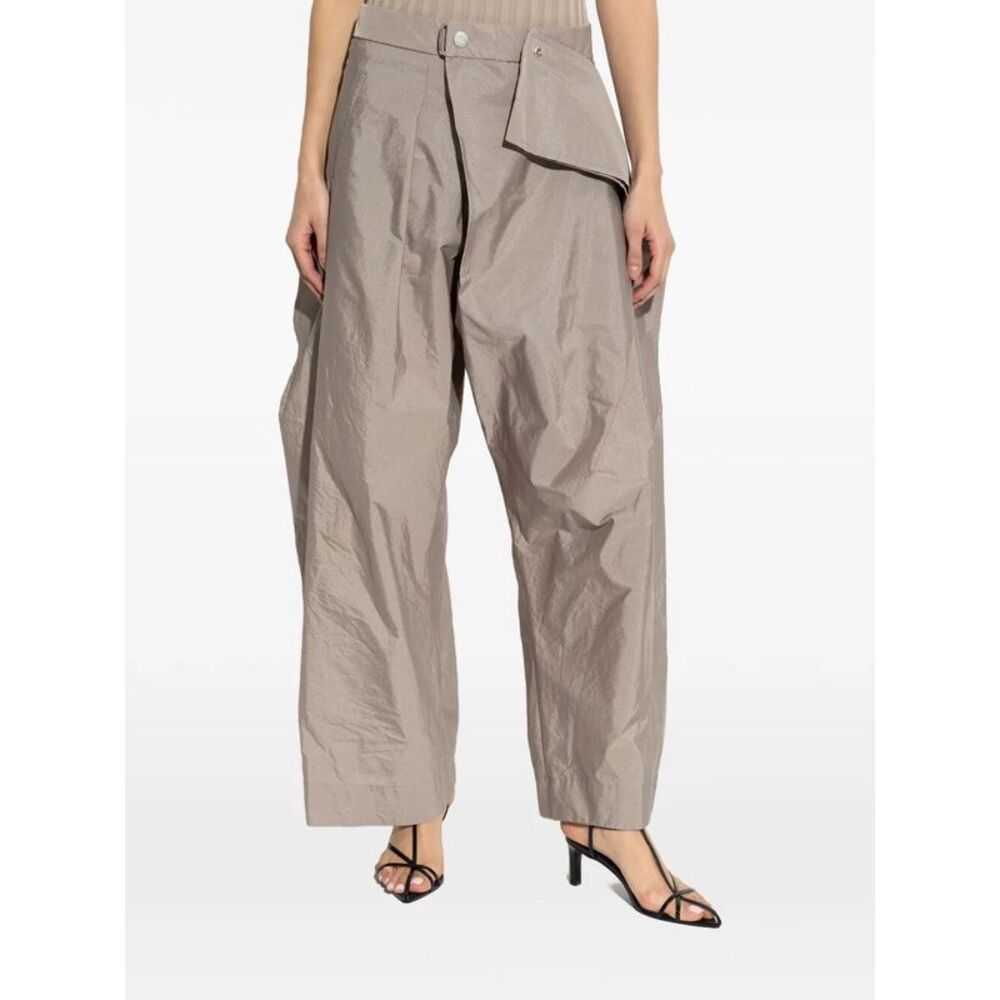 Issey Miyake Women "Akimbo" Volume Trousers - Picture 2 of 7
